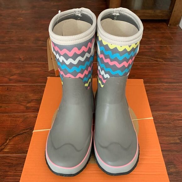 Bogs crasp waterproof pull on rain boot size 6, new - Picture 3 of 5